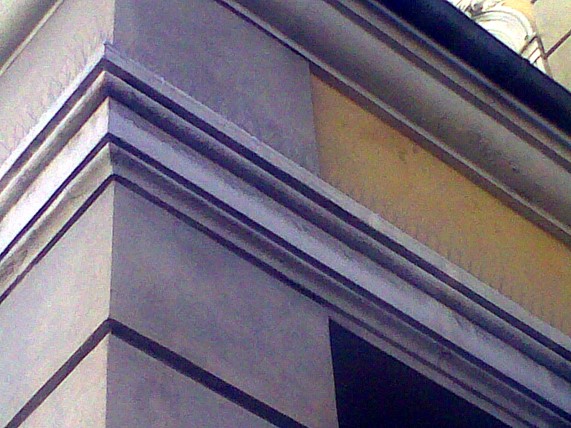 Altro dettaglio chiodi antipiccione